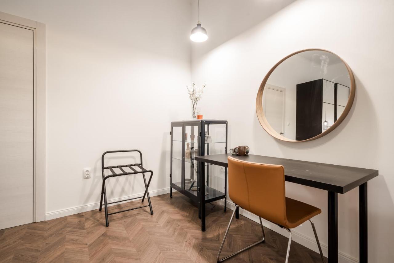 Bpr Sirius Suite With A/C Budapest Exteriör bild